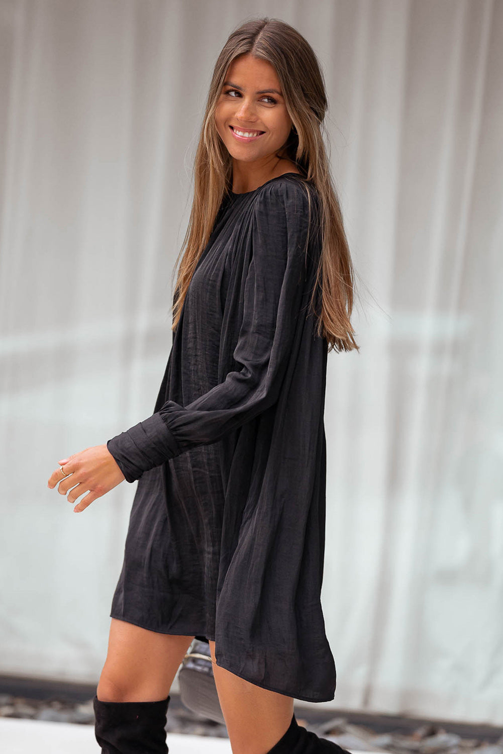 Black Solid Bishop Sleeve Pleated Mini Dress