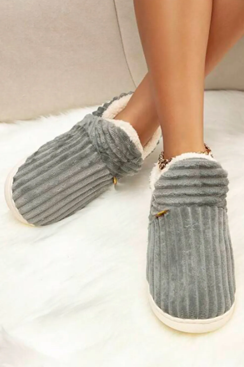 Heel Wrapped Plush Slippers