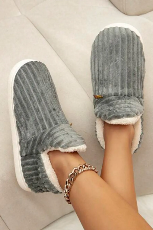 Heel Wrapped Plush Slippers